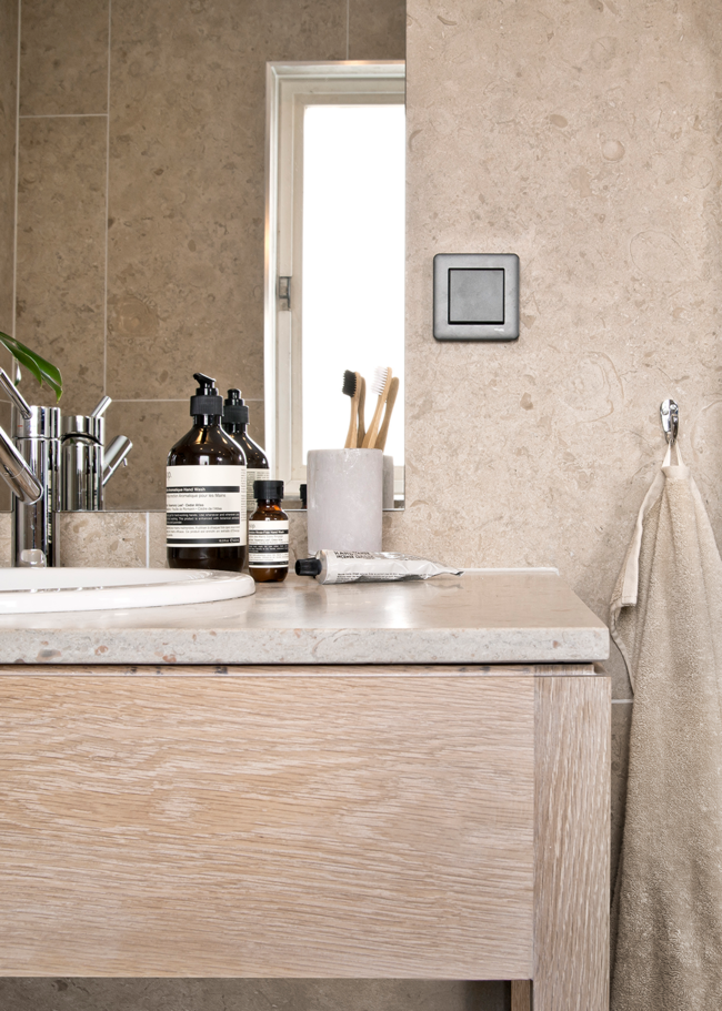 NORRVANGE BEIGE 60X60 (59,8X59,8) J66 9MM