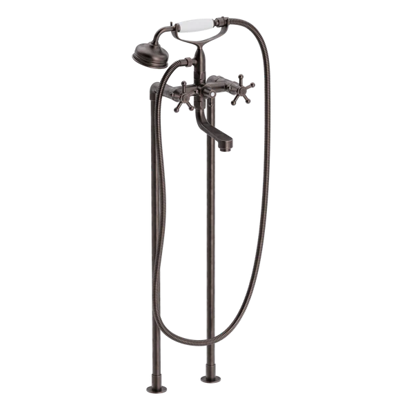 Christiansborg kar- og brusebatteri på standere med gl. dags håndbrusersæt